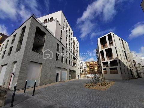 Local Commercial toutes activitée de 320 m² à Montreuil 3999 93100 Montreuil