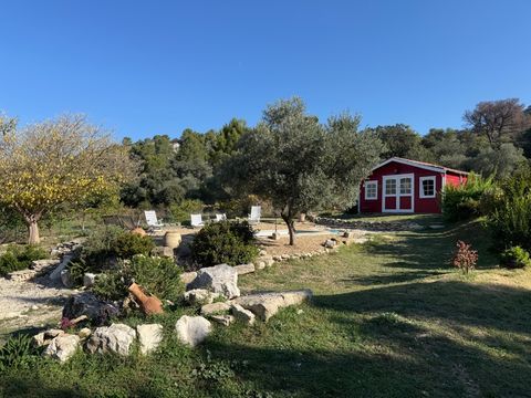   Villa de plain-pied 8 pi�ces 187m� � Cheval Blanc Maison - 8 pi�ce(s) - 187 m�