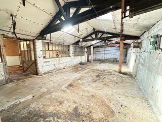  Remise / Grange � vendre 1 pi�ce 370 m�