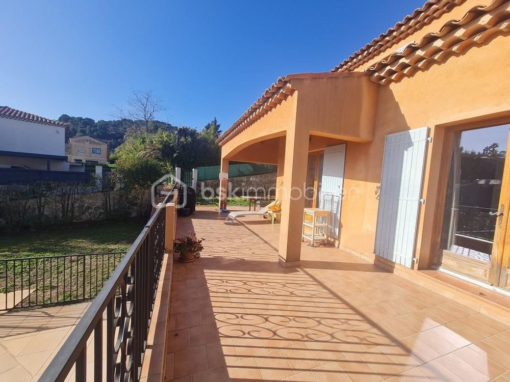 � vendre  Maison Vallauris (06220)