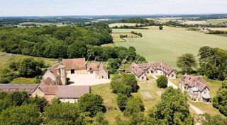  Propri�t�/ch�teau � vendre 15 + pi�ces 4400 m�