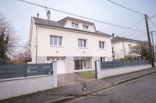  Maison � vendre 10 pi�ces 160 m�