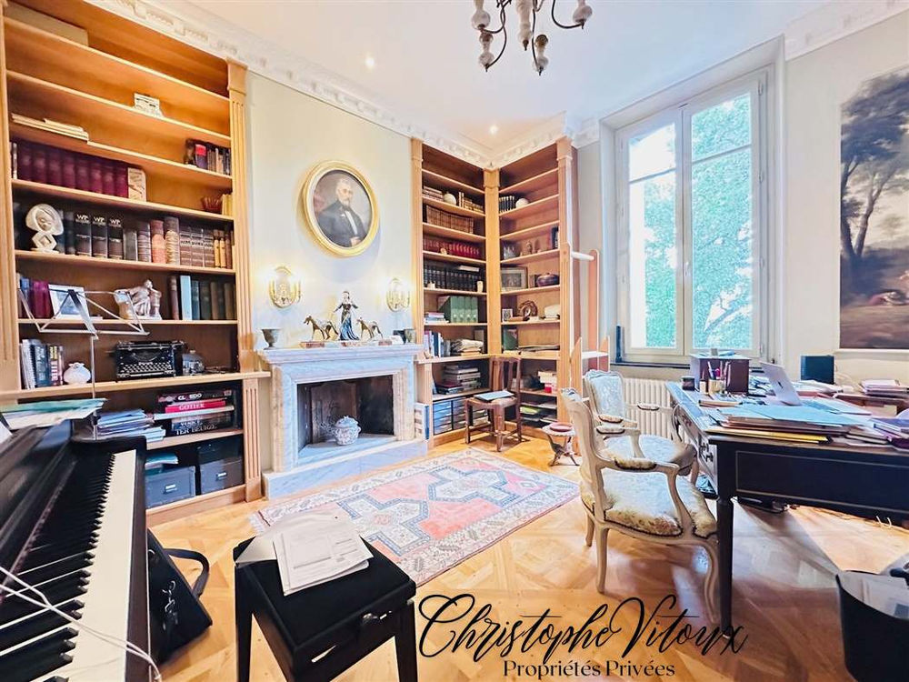 � vendre  Propri�t�/ch�teau Carcassonne (11000)