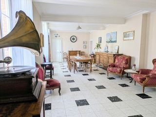  Maison � vendre 15 + pi�ces 534 m�