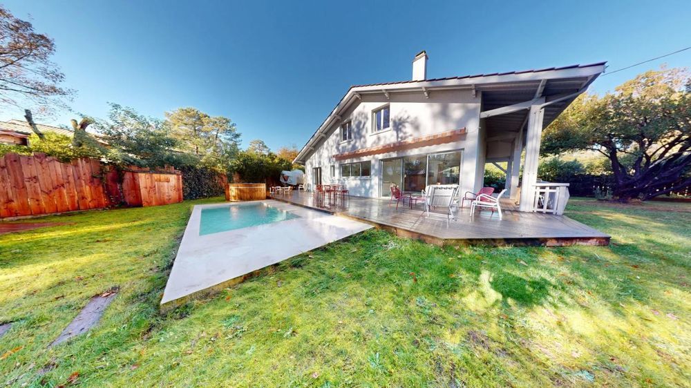 � vendre  Villa L�ge-Cap-Ferret (33950)