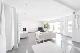  Maison � vendre 15 + pi�ces 402 m�