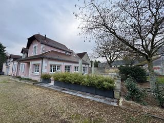  Maison � vendre 13 pi�ces 350 m�