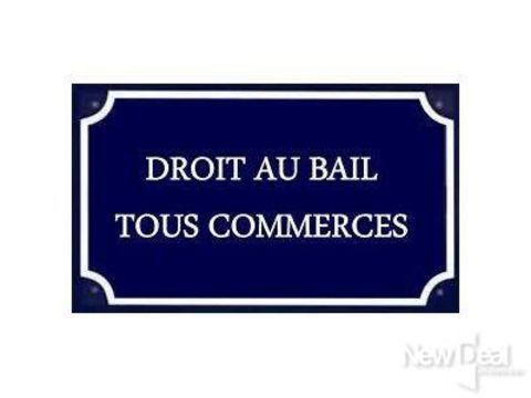 LOCAL COMMERCIAL ou ARTISANAL TOUS COMMERCES CHAMONIX MONT-BLANC 128000 74400 Chamonix mont blanc