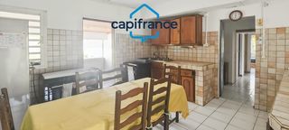  Maison � louer 7 pi�ces 118 m� Le piton sainte rose