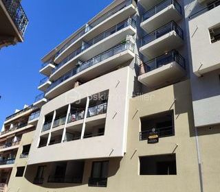  Parking / Garage � vendre 