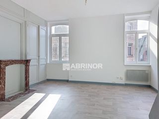  Immeuble � vendre 5 pi�ces 101 m�