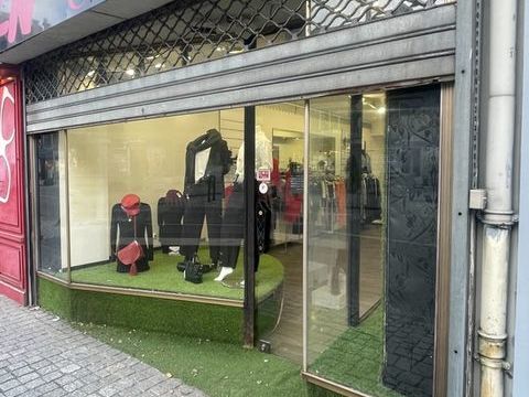 Local/bureau &agrave; vendre LOURDES (65) 210000 65100 Lourdes