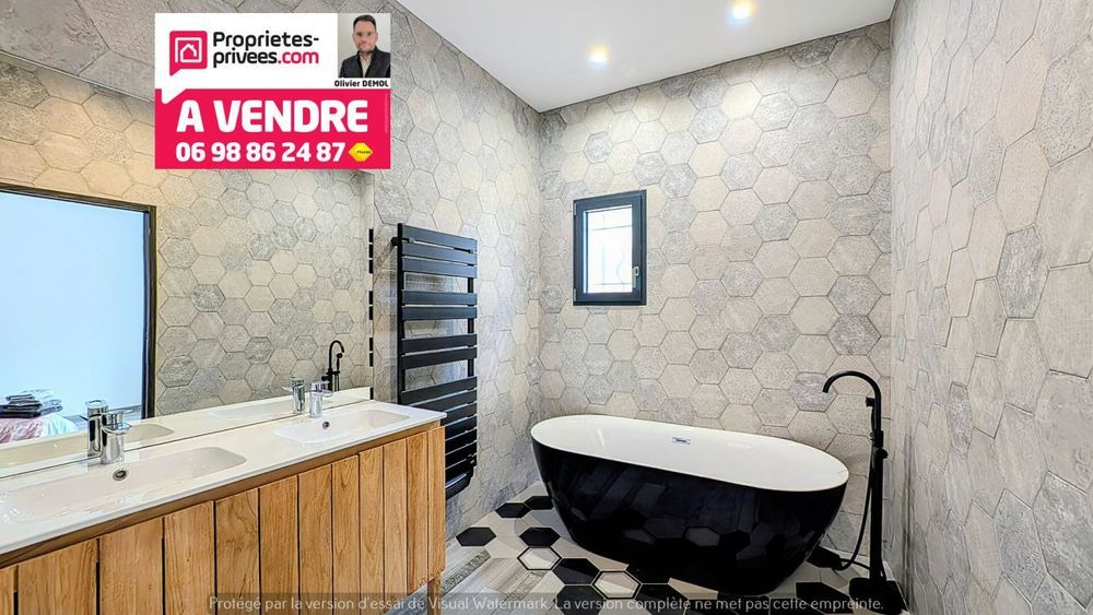 � vendre  Maison Montauroux (83440)