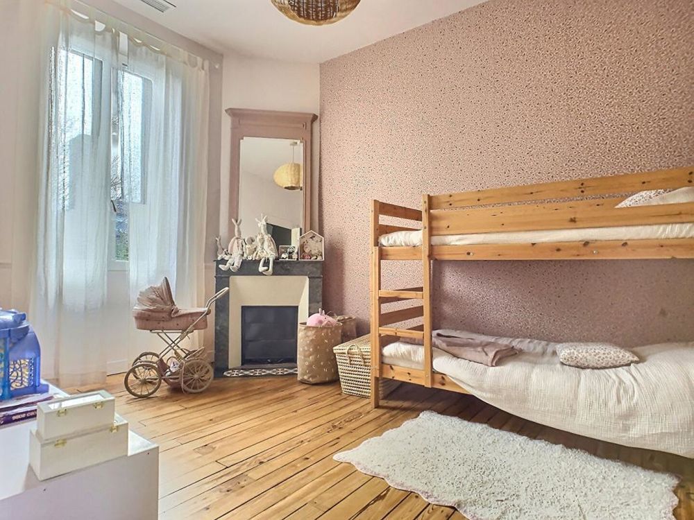 � vendre  Maison Bordeaux (33800)