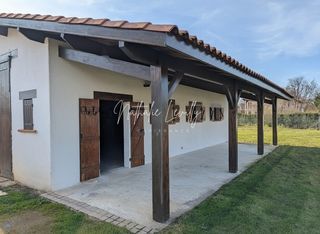  Remise / Grange � vendre 1 pi�ce 77 m�