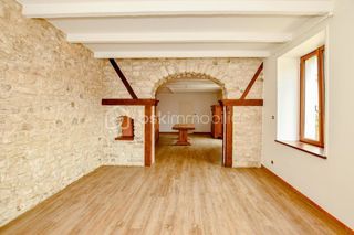  Maison � vendre 6 pi�ces 260 m�