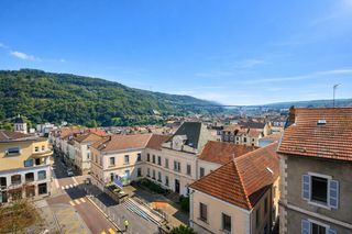  Appartement � vendre 5 pi�ces 108 m�