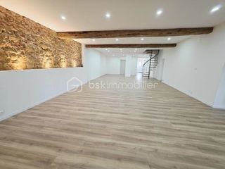  Maison � vendre 10 pi�ces 345 m�