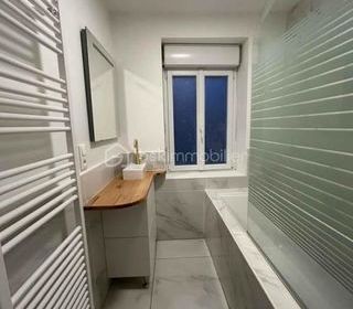  Immeuble � vendre 7 pi�ces 120 m�