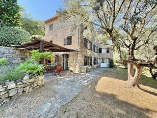  Maison � vendre 5 pi�ces 145 m�