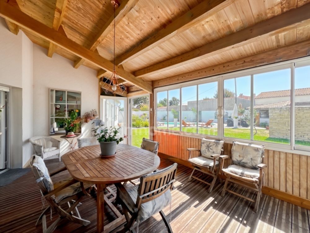 � vendre  Propri�t�/ch�teau Saint-Cl�ment-des-Baleines (17590)