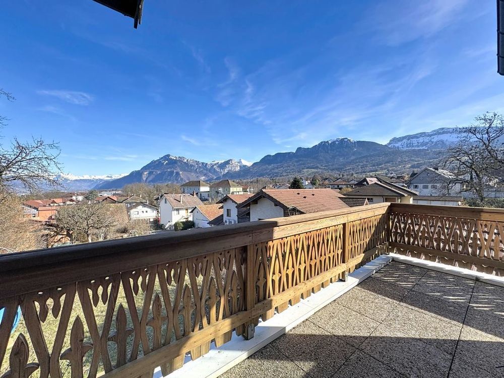 � vendre  Chalet La Roche-sur-Foron (74800)