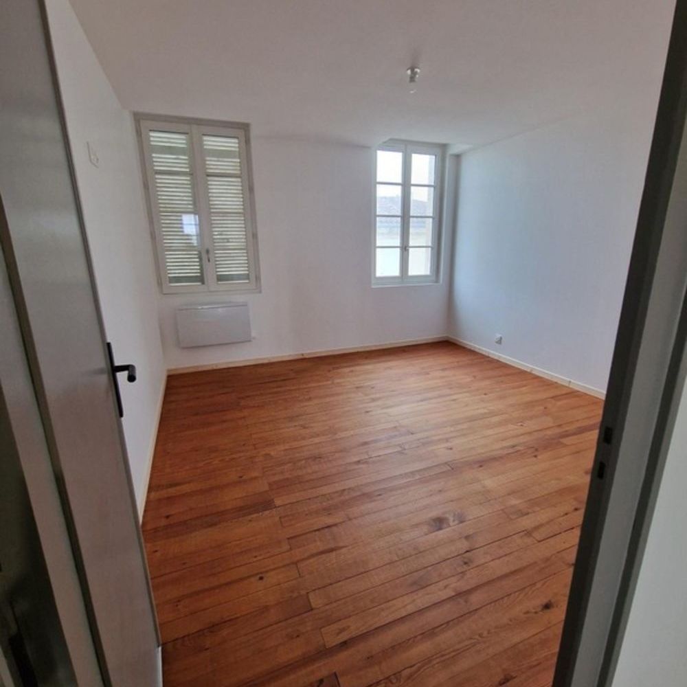 � vendre  Maison Saint-Jean-d'Ang�ly (17400)