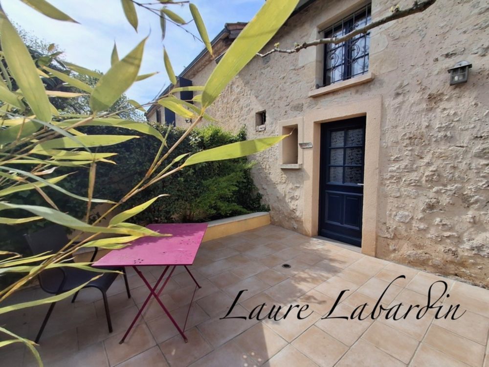 � vendre  Propri�t�/ch�teau Sainte-Bazeille (47180)