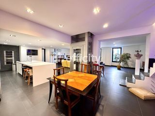  Appartement � vendre 8 pi�ces 190 m�