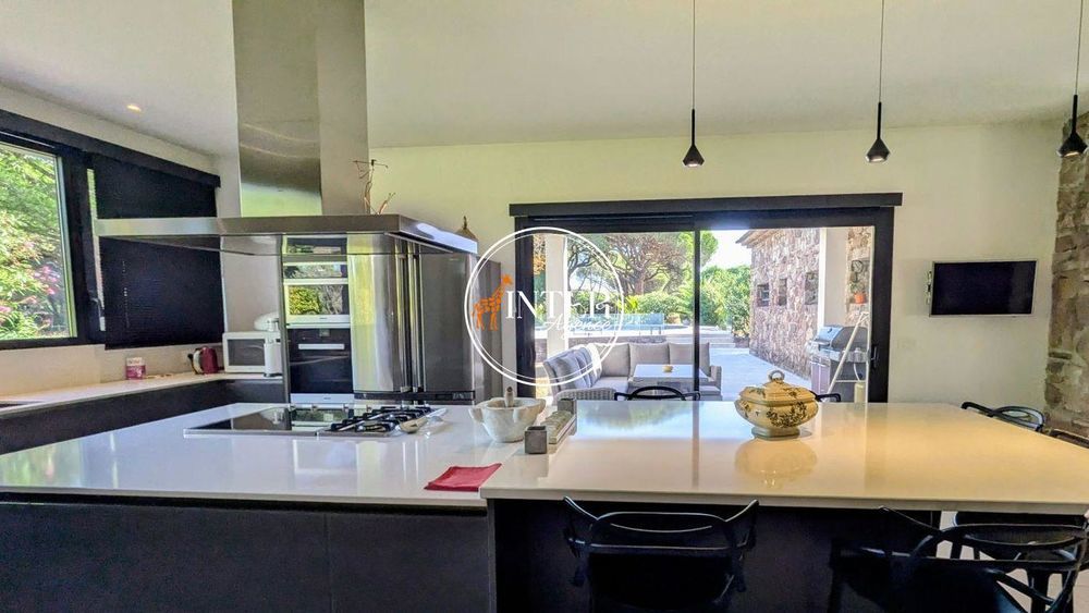 � vendre  Villa Puget-sur-Argens (83480)