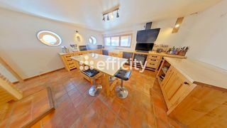  Maison � vendre 6 pi�ces 140 m�