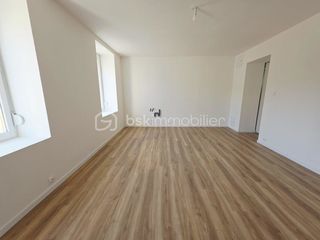  Maison � vendre 10 pi�ces 345 m�