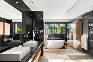  Villa � vendre 11 pi�ces 402 m�