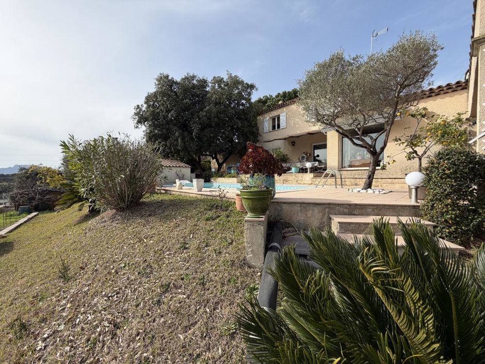 � vendre  Villa Puget-sur-Argens (83480)