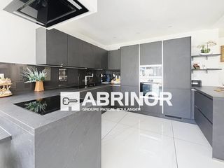  Maison � vendre 6 pi�ces 196 m�