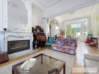  Maison � vendre 10 pi�ces 318 m�