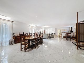  Villa � vendre 5 pi�ces 187 m�