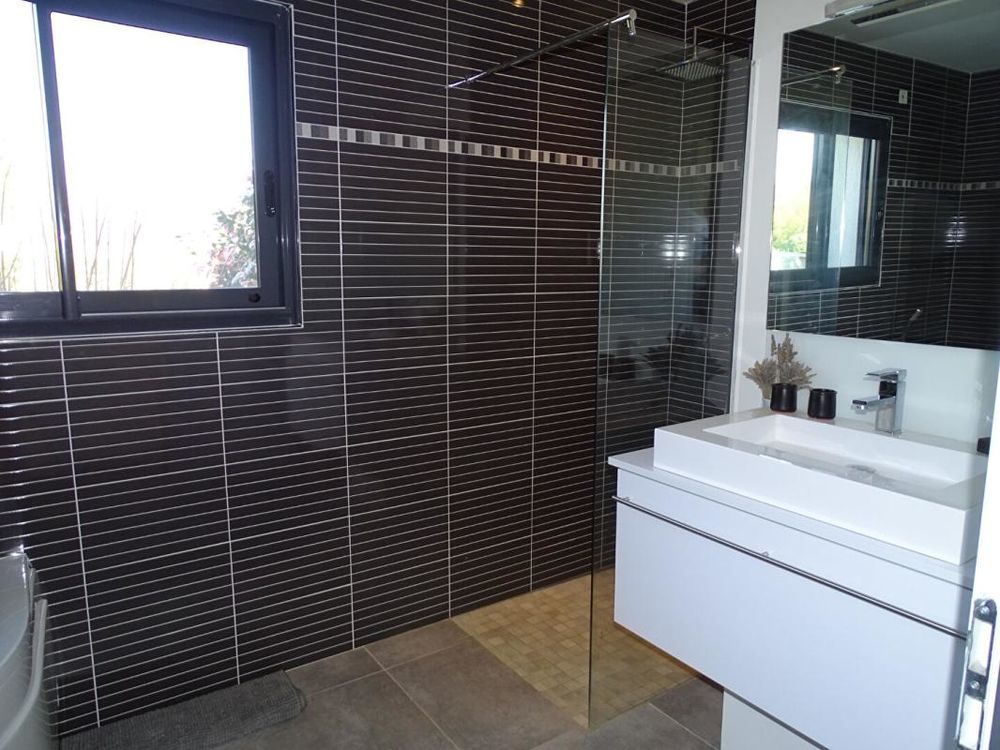 � vendre  Villa Sainte-Nathal�ne (24200)