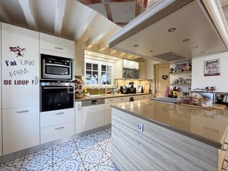  Maison � vendre 8 pi�ces 261 m�