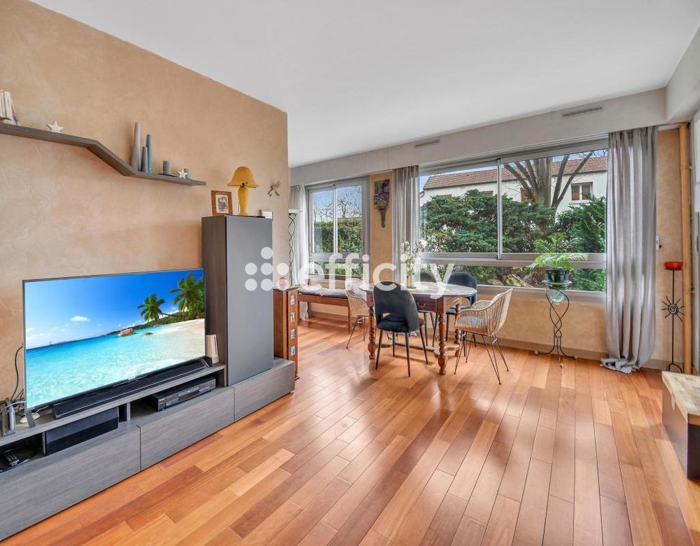 � vendre  Appartement Courbevoie (92400)