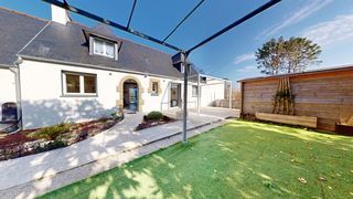  Maison � vendre 15 + pi�ces 330 m�