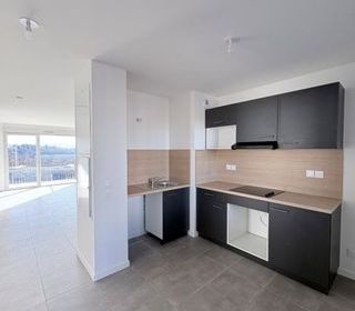  Appartement � louer 3 pi�ces 66 m�