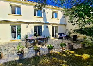  Maison � vendre 9 pi�ces 212 m�