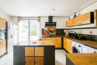  Maison � vendre 4 pi�ces 94 m�