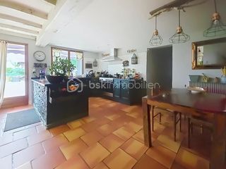  Propri�t�/ch�teau � vendre 10 pi�ces 350 m�