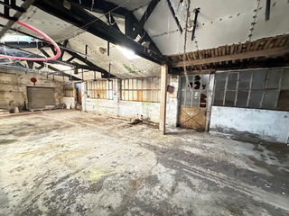  Remise / Grange � vendre 1 pi�ce 370 m�