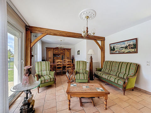   Maison � vendre 5 pi�ces, sermaises, 85m�, sous sol complet, 4 chambres, garage Maison - 4 pi�ce(s) - 82 m�