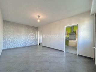  Appartement � vendre 4 pi�ces 79 m�