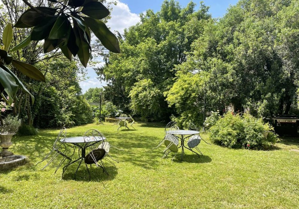 � vendre  Propri�t�/ch�teau Cognac (16100)