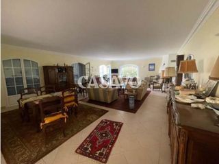  Villa � vendre 4 pi�ces 160 m�